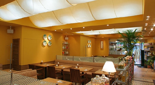 04_lphoto.jpg