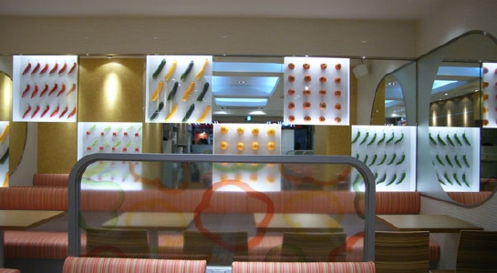06_lphoto.jpg