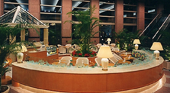 04_lphoto.jpg
